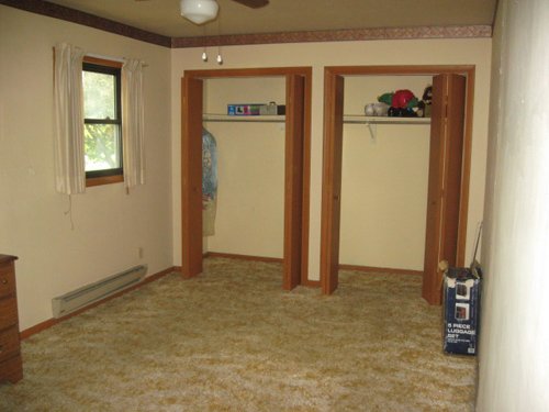 Property photo 11 - 3 Bedroom Ranch on 2 Wooded Acres